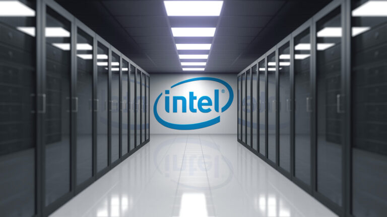 Intel stock is up 200%: is it too late for investors to jump in?