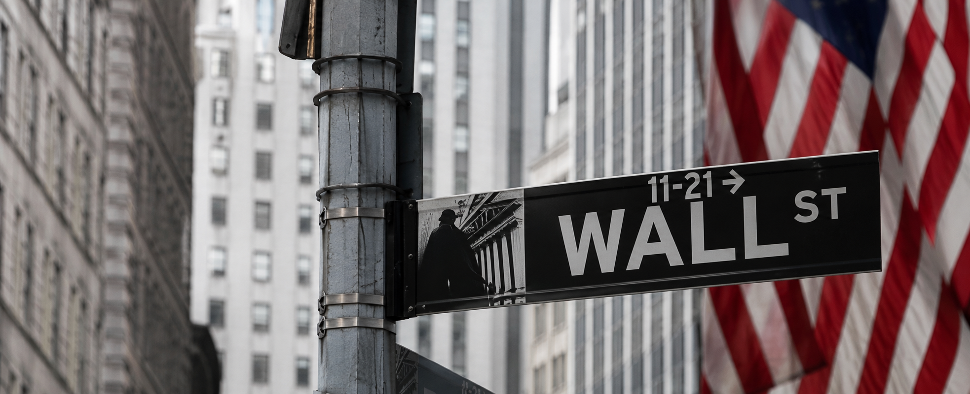 Realty Income, Energy Transfer, JEPQ, and SCHD: A good portfolio for income?