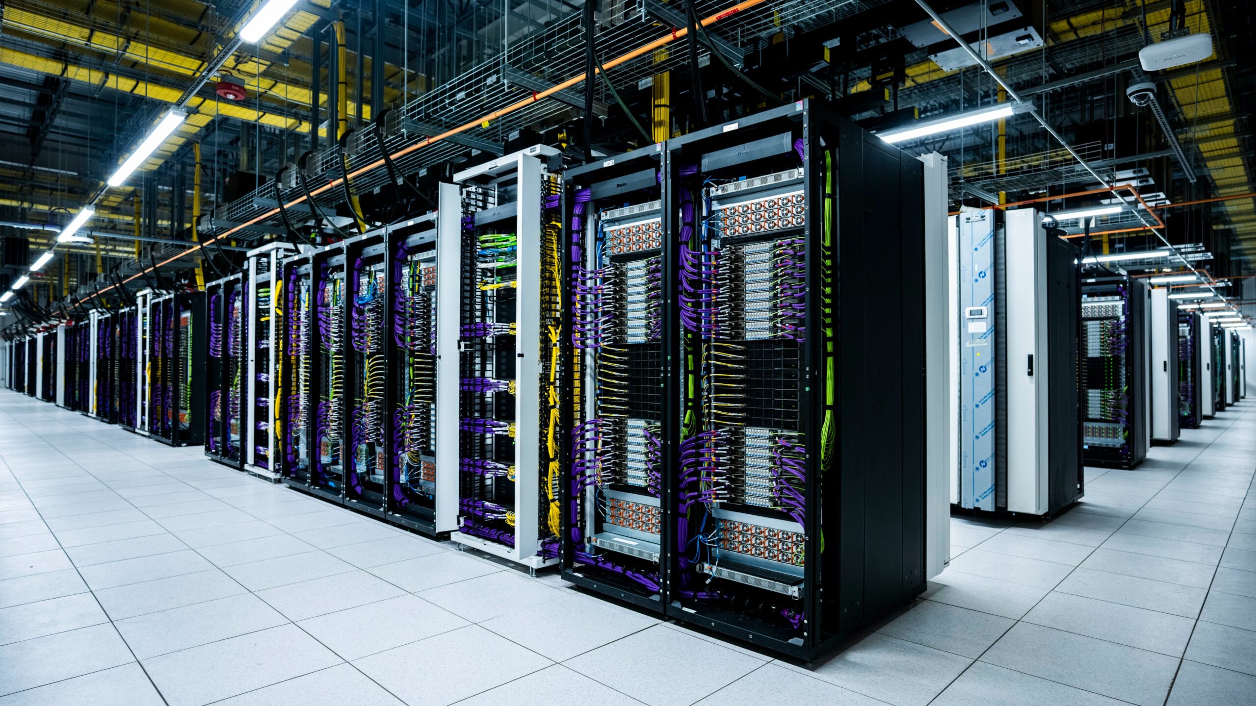 SpaceX shares jump premarket: how Q3 results are good news for AI cloud providers