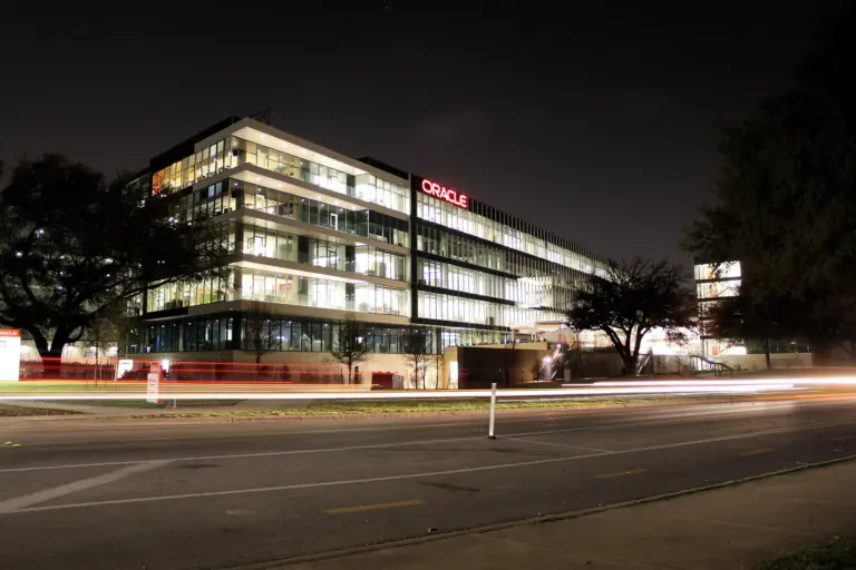 Oracle Stock After the OpenAI Revenue Correction: Bull and…