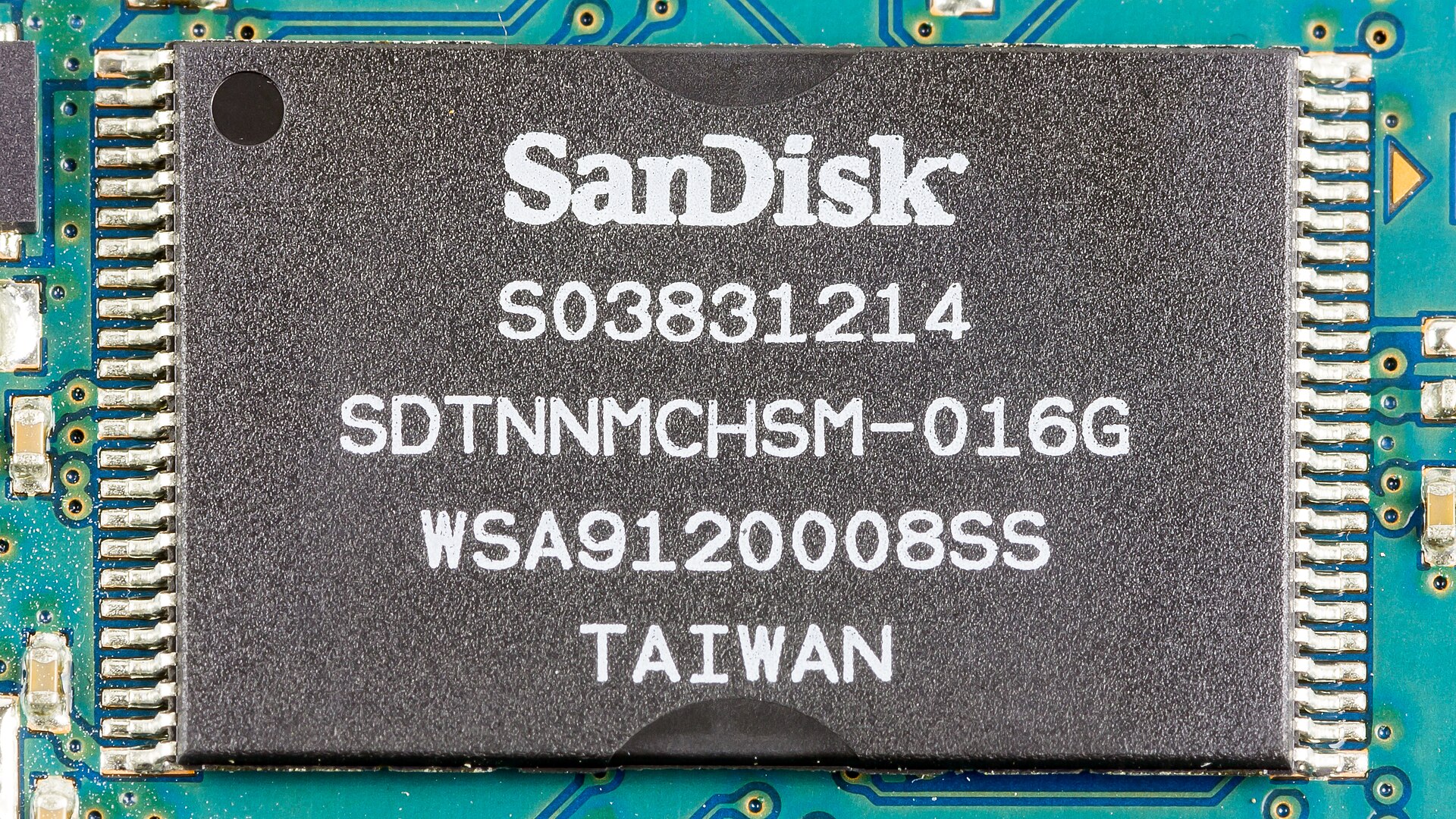 Sandisk (SNDK) Stock: $1,280 After an $11 Billion Quarter,…